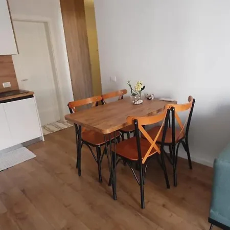 Apartamento Erli's Golem (Tirana)